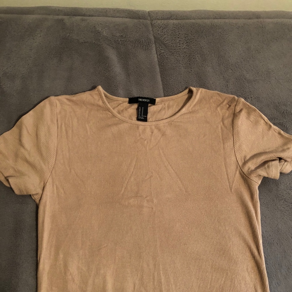 Short sleeve bodysuit